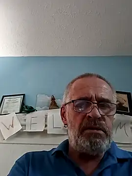 geilerschwanz64 online show from January 2, 2025, 7:29 pm