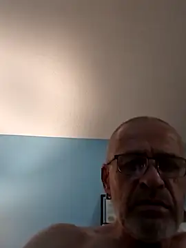 geilerschwanz64 online show from February 27, 2025, 11:04 pm