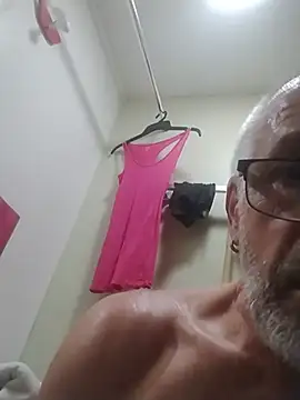 Snapshot of geilerschwanz64 chatting on July 21, 2026, 8:11 pm geilerschwanz64 online show from July 21, 2026, 8:11 pm