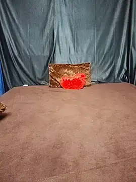 XXHOTSEX69 online show from December 1, 2025, 10:42 am