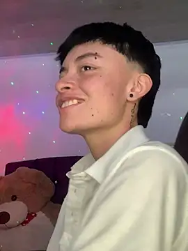 nico 18x online show from February 16, 2025, 8:44 pm