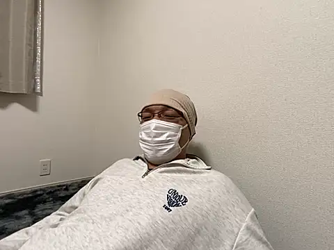 Grandpa29hijii online show from February 16, 2025, 12:10 pm