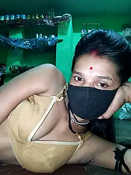 Hoty girl 143 online show from October 2, 2025, 4:47 pm