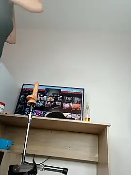 alejandra flower online show from January 31, 2025, 5:42 pm