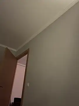 IamCrystal2 online show from December 10, 2024, 10:16 pm