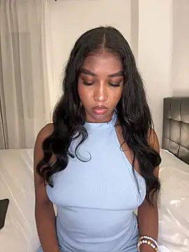 IamCrystal2 online show from March 19, 2026, 1:42 am