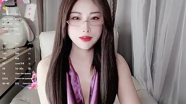 Blossom-666 online show from February 23, 2025, 4:35 pm