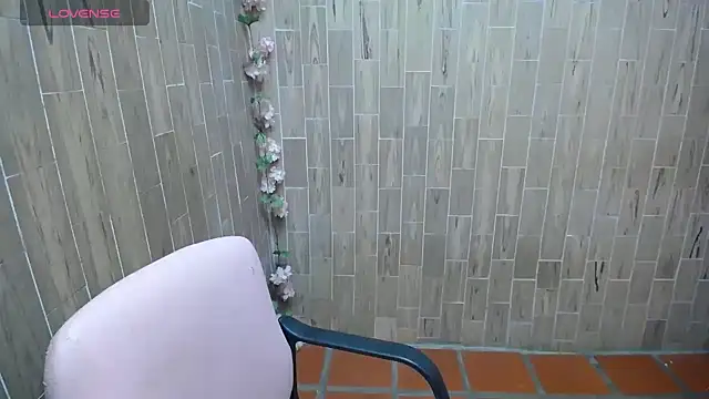 solyeria online show from October 11, 2025, 2:00 am