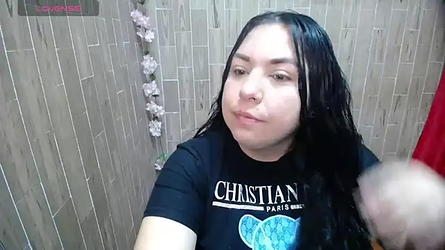 solyeria online show from April 21, 2026, 10:54 am