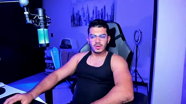 BrunoD31 online show from October 27, 2025, 4:49 am