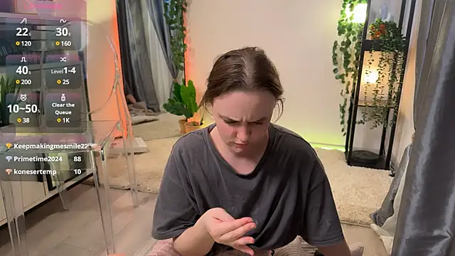 Lella Ryann  online show from March 8, 2025, 4:01 am