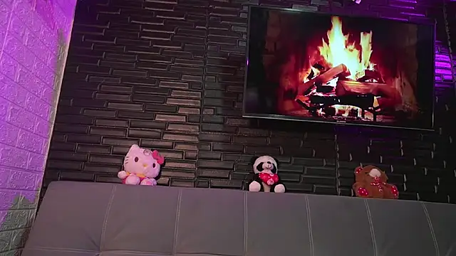 missycanoo online show from January 22, 2025, 2:59 am