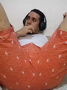 CRISTHIAN GREY01 online show from December 5, 2024, 6:55 pm