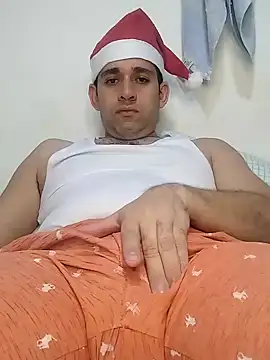 CRISTHIAN GREY01 online show from December 6, 2024, 5:53 am