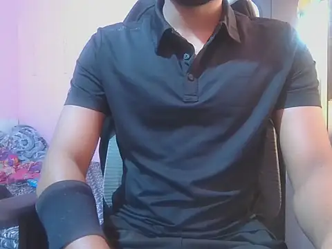 KissesBoyAD online show from December 5, 2025, 8:38 pm