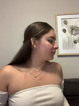 imlindapink online show from January 25, 2025, 6:57 pm