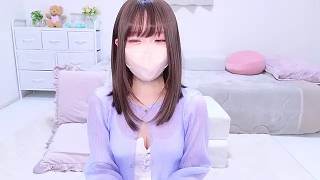 328 mitsuha online show from January 29, 2025, 1:17 pm