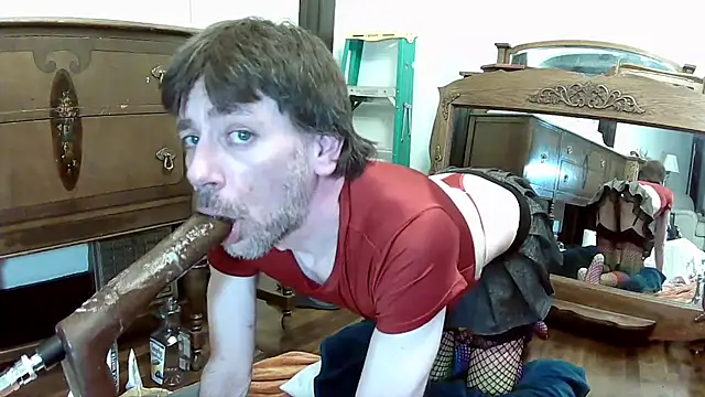 MaxJr8008 online show from September 19, 2025, 6:15 am