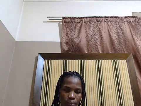 Hotsexyberry22 online show from June 14, 2026, 6:37 am