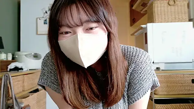  Yui  online show from September 15, 2025, 4:56 am