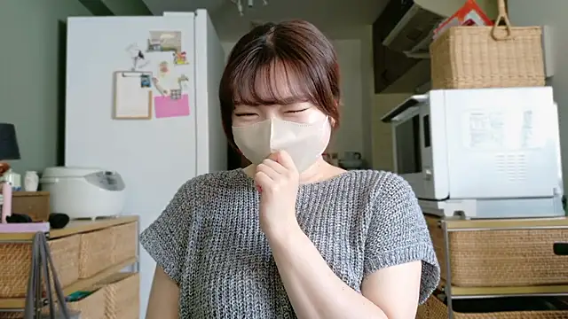  Yui  online show from September 30, 2025, 3:22 am