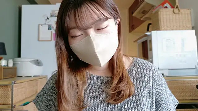  Yui  online show from October 7, 2025, 3:36 am