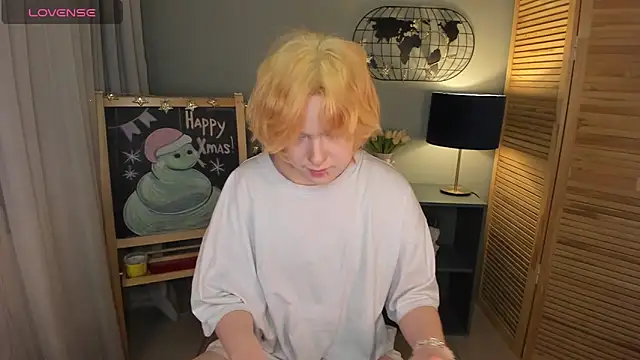 fiamoory online show from January 17, 2025, 1:25 am