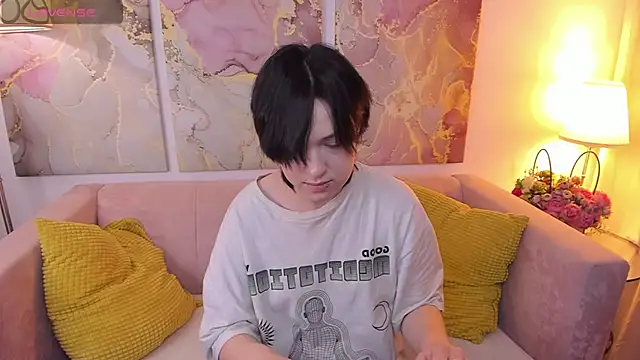 fiamoory online show from January 29, 2025, 4:47 am