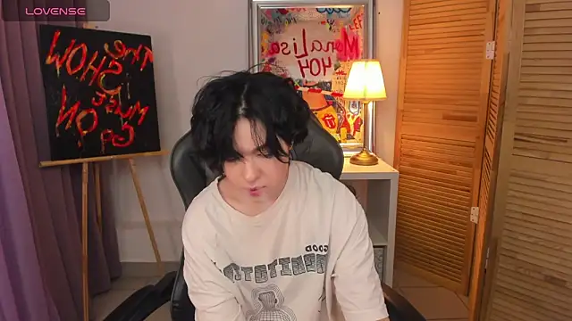 fiamoory online show from February 10, 2025, 4:30 am