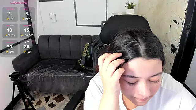 JulietaKane online show from September 9, 2025, 3:50 am