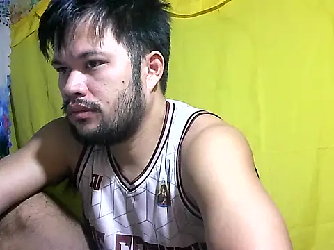 Snapshot of HairyHottestpinoyHandsome chatting on July 2, 2026, 8:04 pm HairyHottestpinoyHandsome online show from July 2, 2026, 8:04 pm