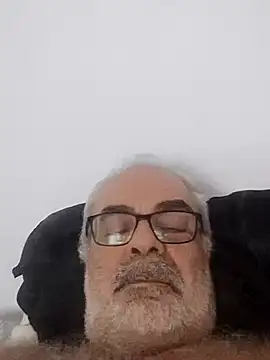 Satiro Sevilla online show from September 14, 2025, 1:16 am