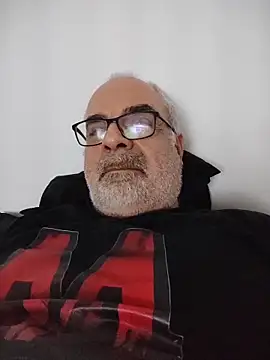 Satiro Sevilla online show from December 2, 2025, 11:56 pm