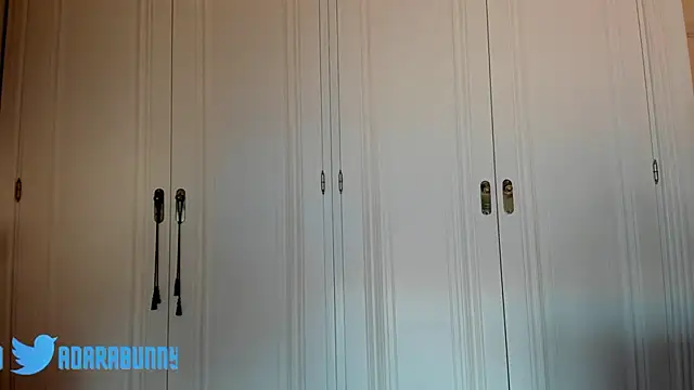 adarabu online show from October 3, 2025, 4:09 am