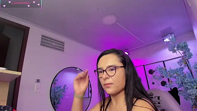 Tiara rr online show from January 14, 2026, 3:12 am