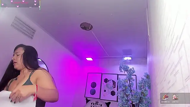 Tiara rr online show from January 15, 2026, 3:11 am