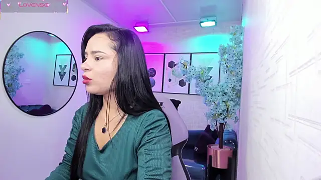 Tiara rr online show from April 9, 2026, 3:17 am