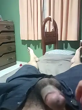 maxim1879 online show from December 2, 2025, 6:08 am