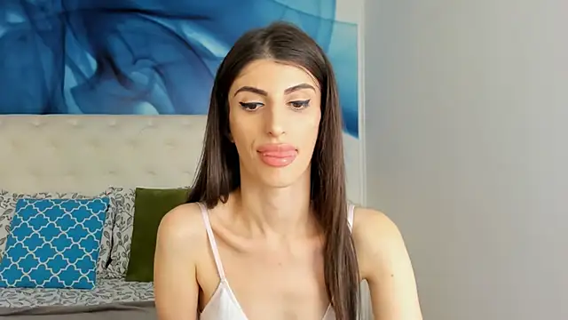 SkinnyDolly online show from January 26, 2025, 12:05 am