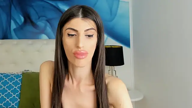 SkinnyDolly online show from January 29, 2025, 9:50 pm