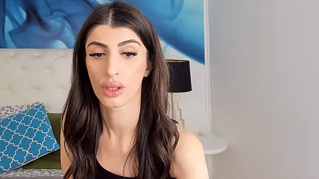 SkinnyDolly online show from February 15, 2025, 8:01 pm