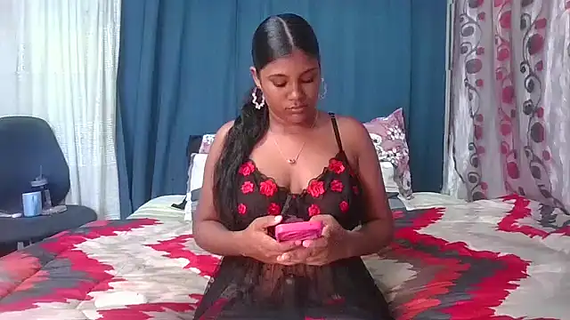 Snapshot of Lilmisskay18 chatting on May 18, 2026, 12:22 pm Lilmisskay18 online show from May 18, 2026, 12:22 pm