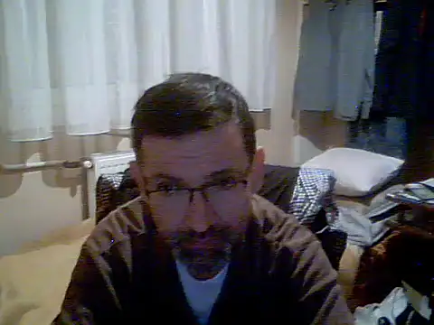 Snapshot of Gaberinci48 chatting on November 28, 2025, 4:42 pm Gaberinci48 online show from November 28, 2025, 4:42 pm
