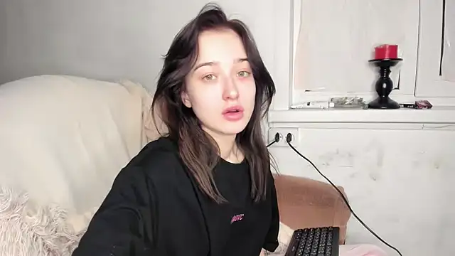 eva and adam1 online show from April 7, 2026, 12:33 am