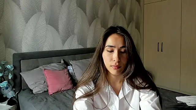 Snapshot of Bambiii_bby chatting on June 22, 2026, 7:05 am Bambiii bby online show from June 22, 2026, 7:05 am