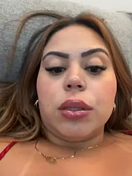 lariic online show from March 8, 2026, 9:18 pm