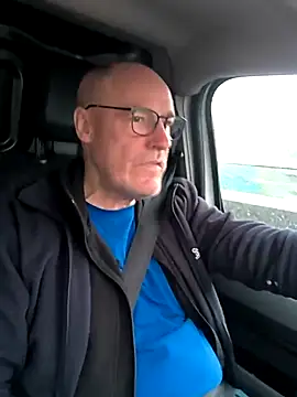 bogland33 online show from March 13, 2026, 5:19 pm