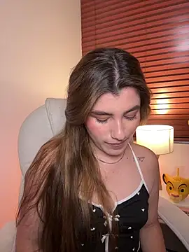 ARITOO  online show from February 19, 2025, 3:17 am