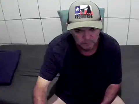 pierdona online show from February 9, 2025, 3:56 pm