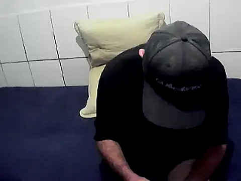 pierdona online show from April 4, 2026, 7:22 pm